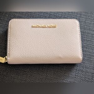 Michael Kors Small Pebbled Wallet